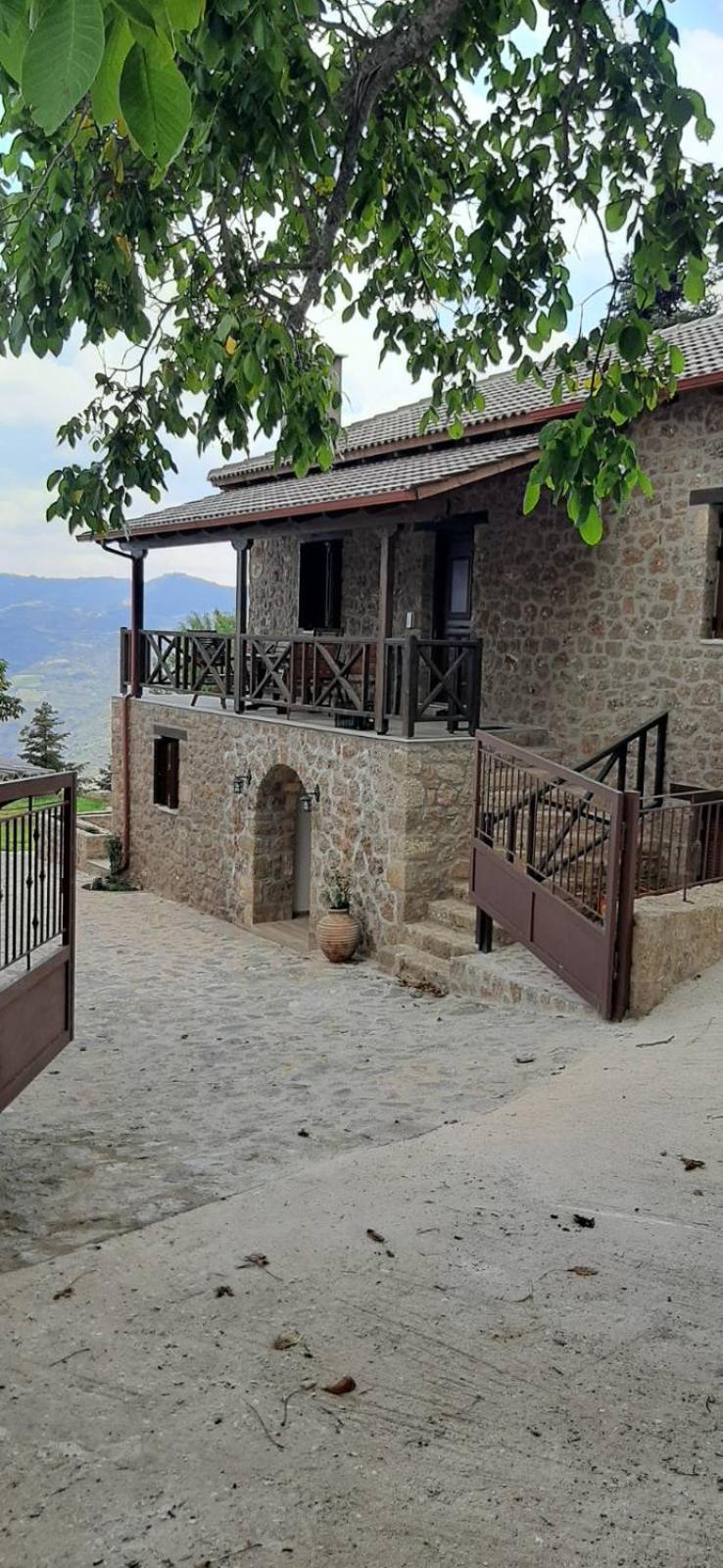 Νόστος Villa Ano Trikala Buitenkant foto